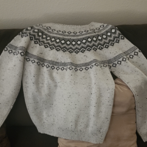 Gray Patterned Sweater - Picture 3 of 5